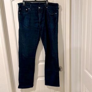 Levi Strauss & CO 513